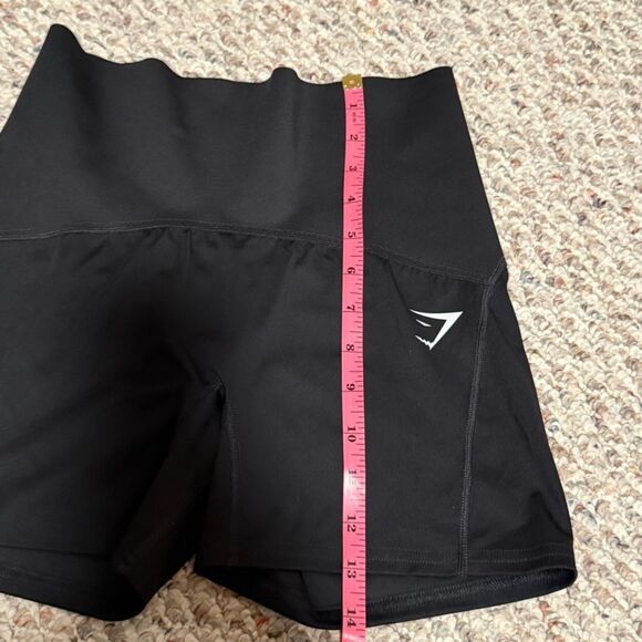 Gymshark Black Biker Workout Shorts Scrunch Butt- Size Small - Picture 3 of 5